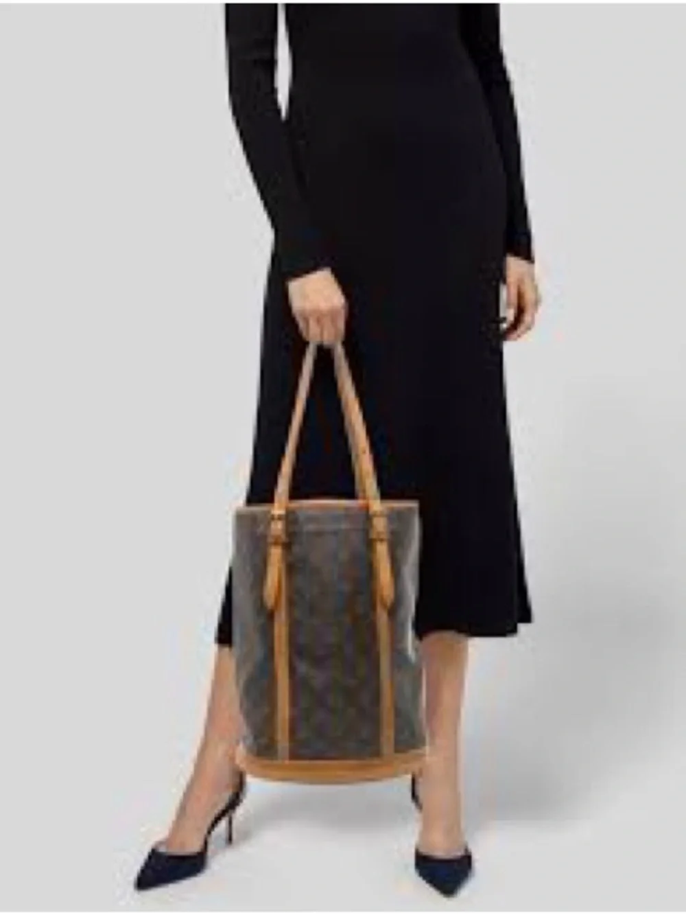 Louis Vuitton Brown Monogram Canvas Tote with Vachetta Handles and Round Base - Picture 11 of 12